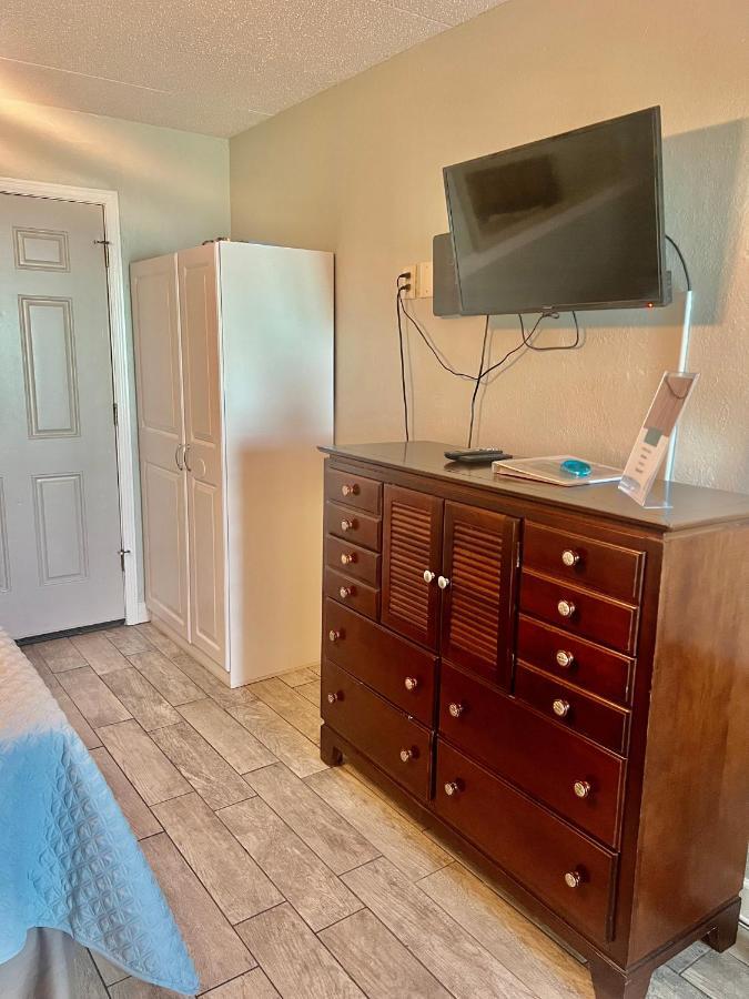 Budget Friendly Condo Perfect For A Romantic Getaway Within Walking Distance To The Beach! Gulf Shores Exteriör bild